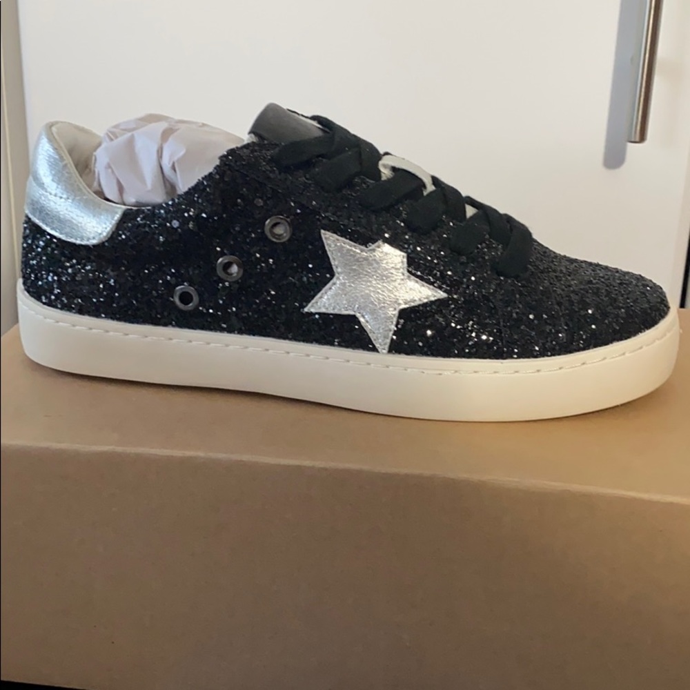 Vici Center Stage Glitter Sneakers